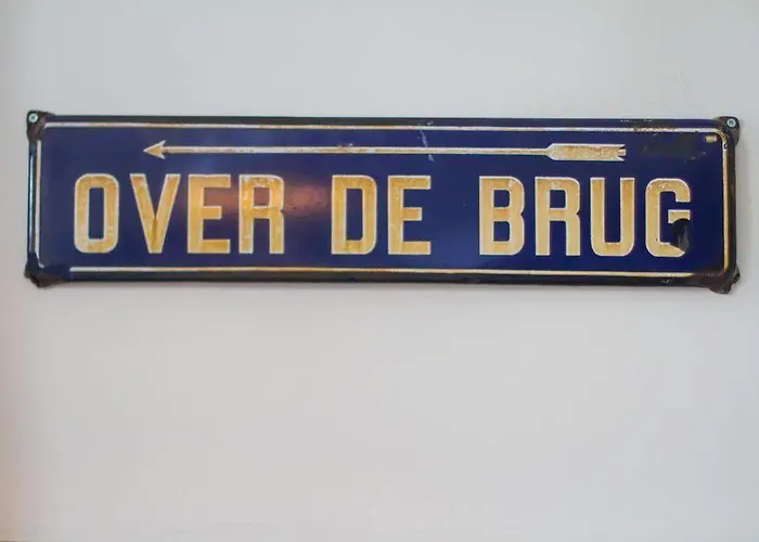 Hotel Over De Brug