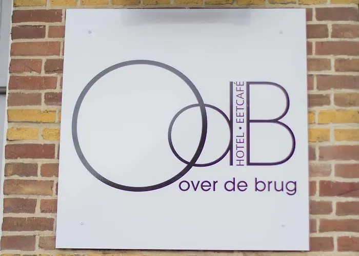 Over De Brug Hotel 2*