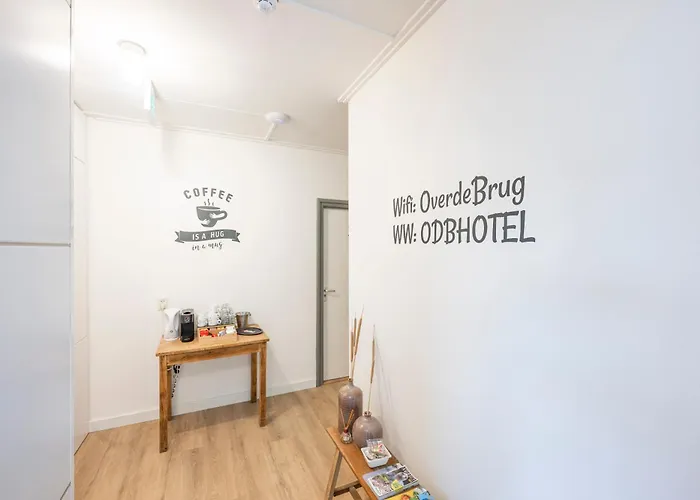 Over De Brug 2* Haastrecht